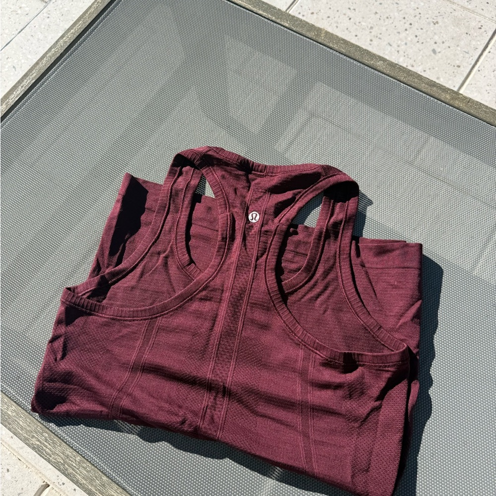Lulu Swiftly Tech Tank Burgundy